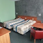 Tristar فندق La Louvière