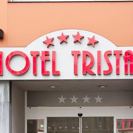 호텔 Tristar