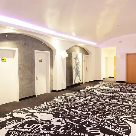 Tristar 4* La Louviere