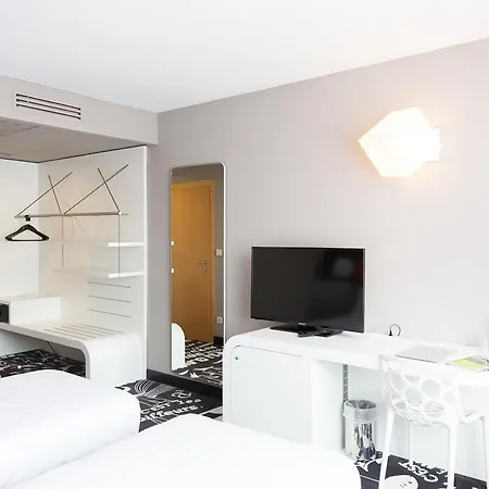 Tristar Hotel