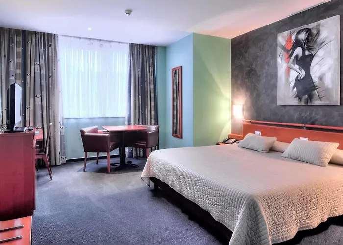 Szálloda Tristar La Louvière