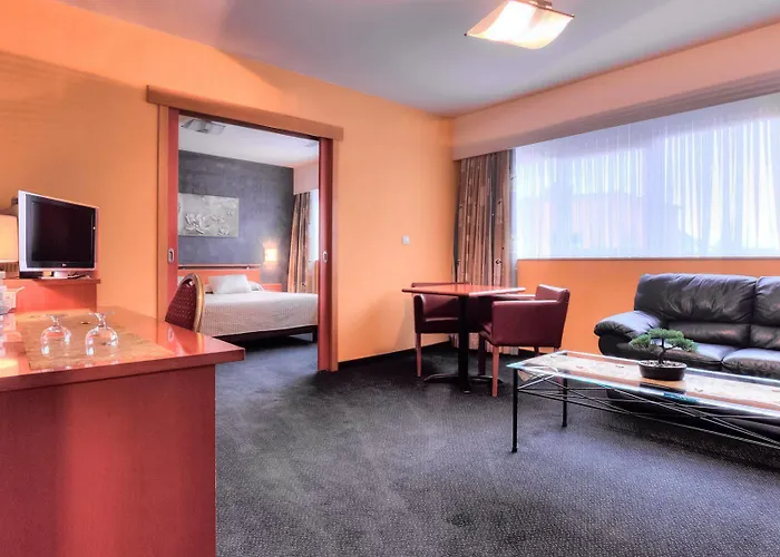 Hotel Tristar La Louvière